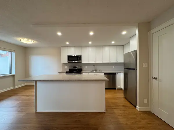 610 Lake ST #507, St. Catharines, ON L2N 5T1