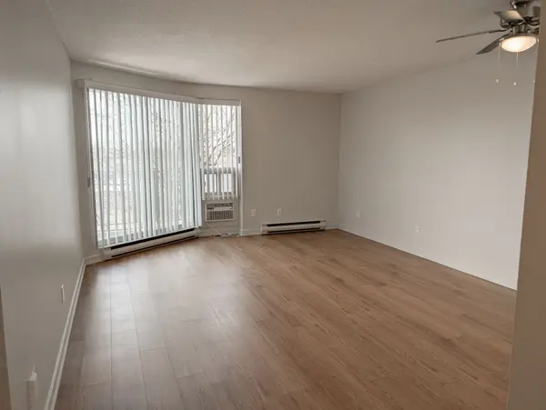 1320 Richmond RD #320, Britannia - Lincoln Heights And Area, ON K2B 8L3