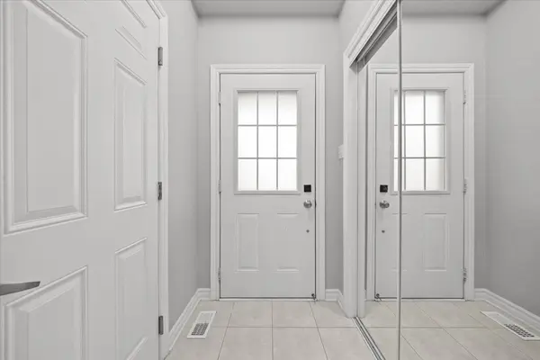 104 Harmattan AVE, Stittsville - Munster - Richmond, ON K2S 0E3