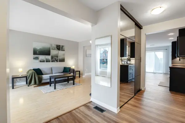 1570 Champneuf DR, Orleans - Convent Glen And Area, ON K1C 6B5