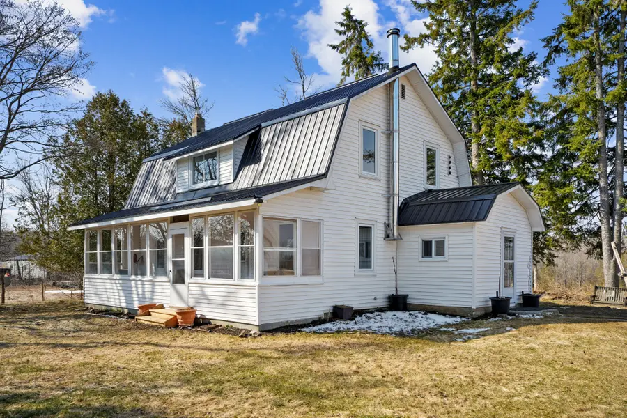 283 Clemenger RD, Marmora And Lake, ON K0K 2M0