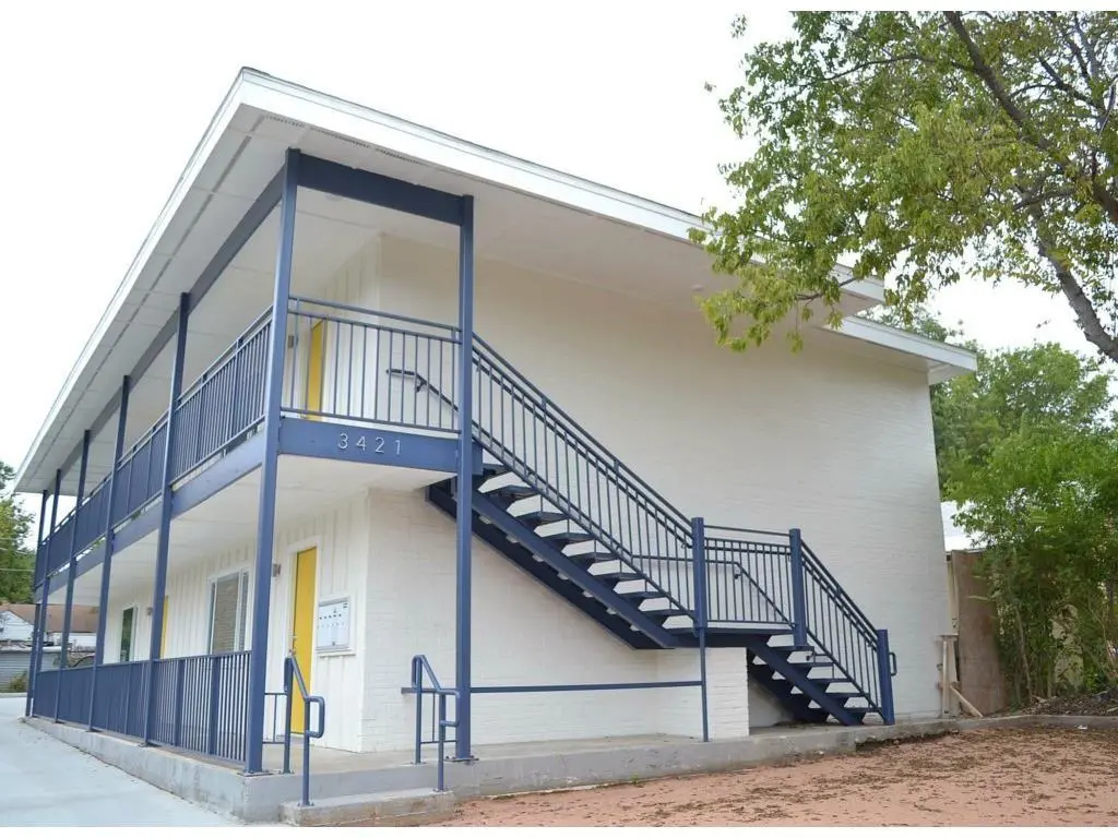 3421 W 5th Street #D, Fort Worth, TX 76107