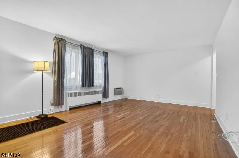 10A Troy Dr #10A, Springfield Twp., NJ 07081