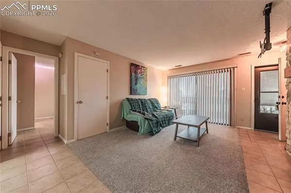 1017 Moorings DR, Colorado Springs, CO 80906