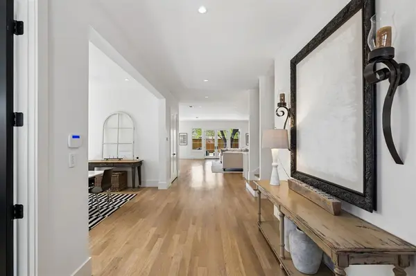 8427 Midway Road, Dallas, TX 75209