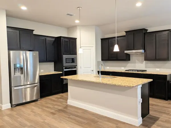 1140 KNIGHTSBRIDGE Road, Argyle, TX 76226