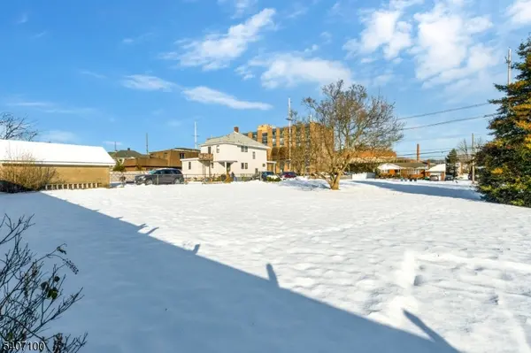 380 E Main St, Somerville Boro, NJ 08876