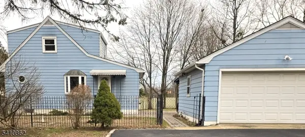 111 Central St, Manville Boro, NJ 08835