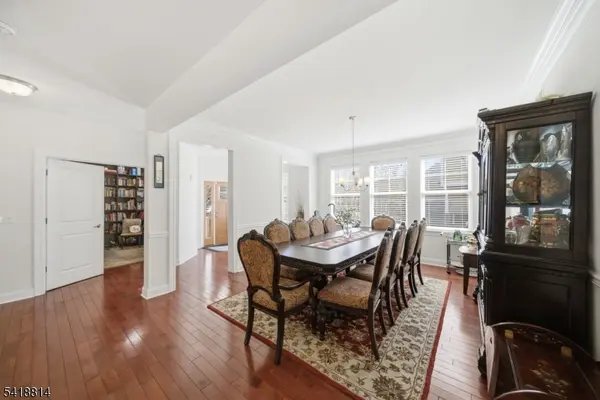 8 Park Pl, Mountain Lakes Boro, NJ 07046