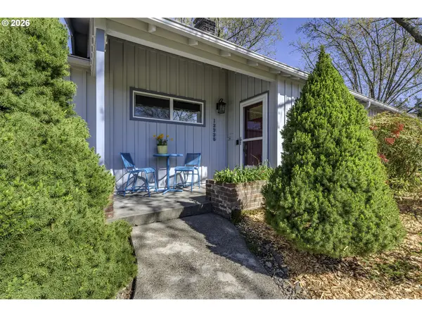 12335 SW FAIRCREST ST, Portland, OR 97225