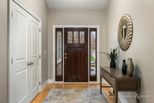 707 Village Springs DR SE, Ada Twp, MI 49301