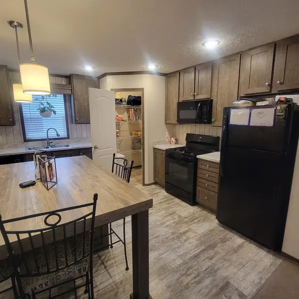 1024 Pebble Creek, Union Twp, MI 48858