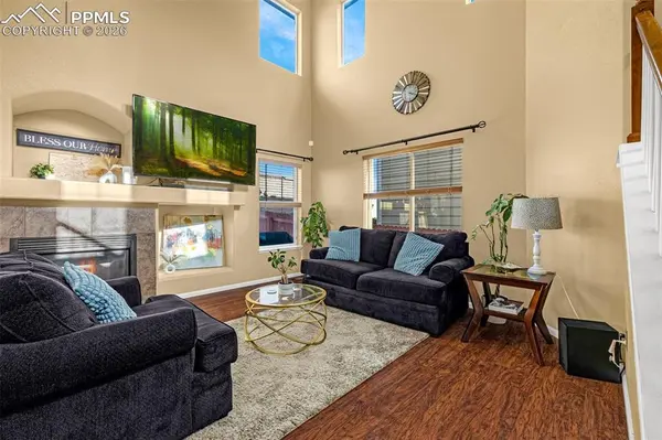 4911 Turning Leaf WAY, Colorado Springs, CO 80922