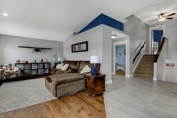 11222 81 AVE, Grande Prairie, AB T8W 0A4