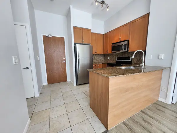 219 Fort York BLVD #103, Toronto C01, ON M5V 1B1