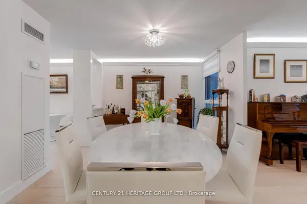 278 Bloor ST E #805, Toronto C09, ON M4W 3M4