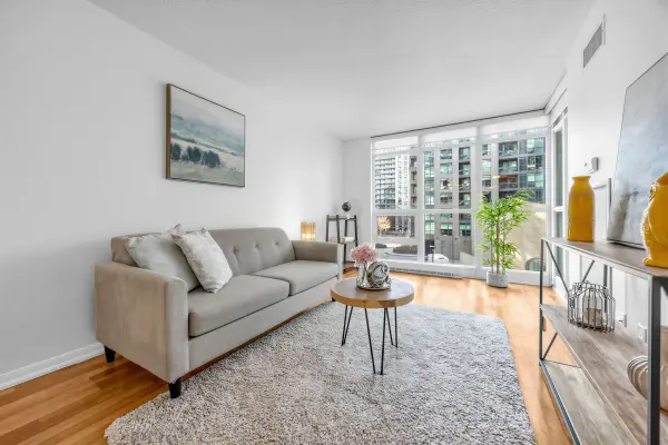 231 Fort York BLVD #306, Toronto C01, ON M5V 1B2