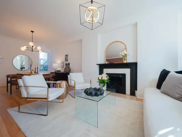 26 Sparkhall AVE, Toronto E01, ON M4K 1G5