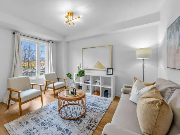 998 Kicking Horse PATH, Oshawa, ON L1J 0B4