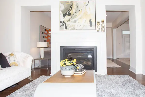 36 Gracedale DR, Richmond Hill, ON L4C 0Y3