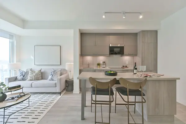 8119 Birchmount RD #616, Markham, ON L6G 0H5