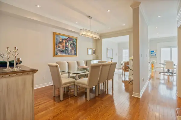 140 Kingsbridge CIR, Vaughan, ON L4J 8P2