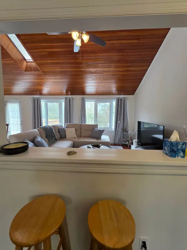 859 Lakeshore RD E, Oro-medonte, ON L0L 1T0