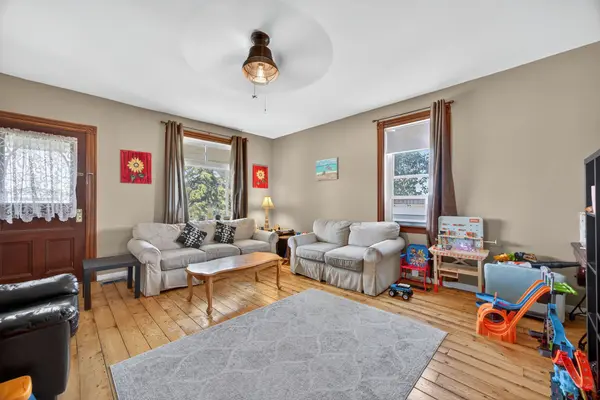 1617 42 County RD, Clearview, ON L0M 1S0