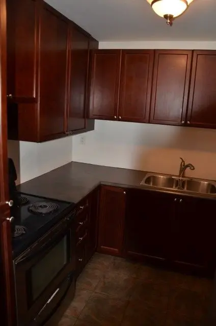 1066 Falgarwood DR #148, Oakville, ON L6H 2P3