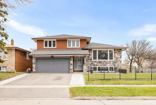 176 Daphne AVE, Mississauga, ON L5A 1M6