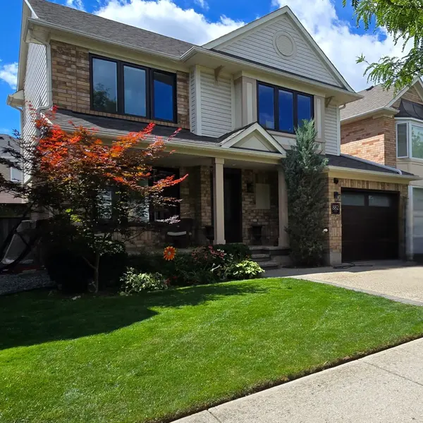 882 McDuffe CRES, Milton, ON L9T 6M7