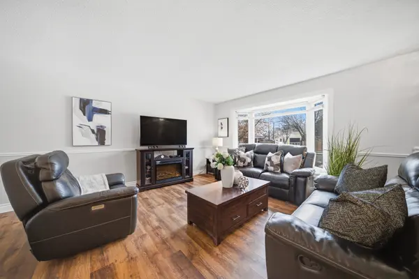 129 Culham ST, Oakville, ON L6H 1G3