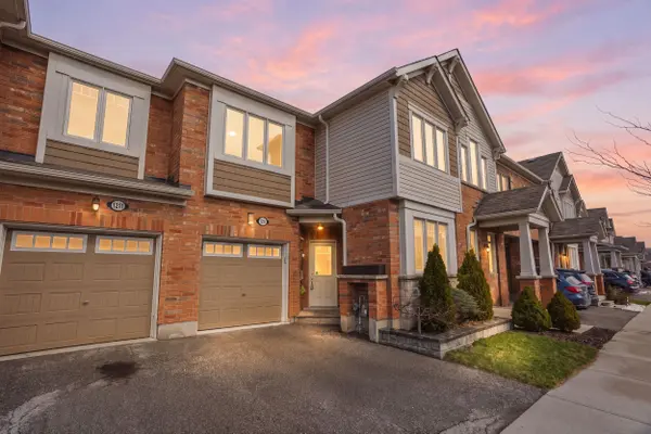 1213 Mulroney HTS, Milton, ON L9E 1B9