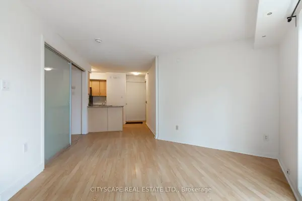 80 Joe Shuster WAY #1704, Toronto W01, ON M5G 2M4