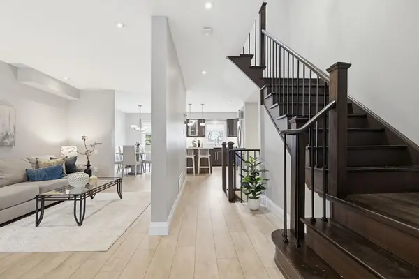 42 Archbury CIR, Caledon, ON L7E 2H7