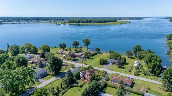 5687 Cherry ST, South Dundas, ON K0C 1X0