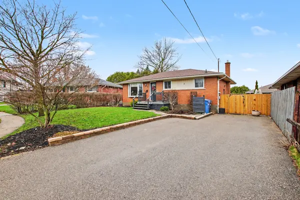 5 Eric CT, Guelph, ON N1E 3Y9