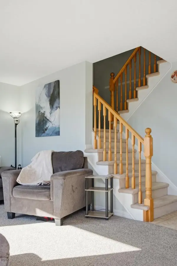 67 Cedarvale AVE, Guelph, ON N1E 6Y3