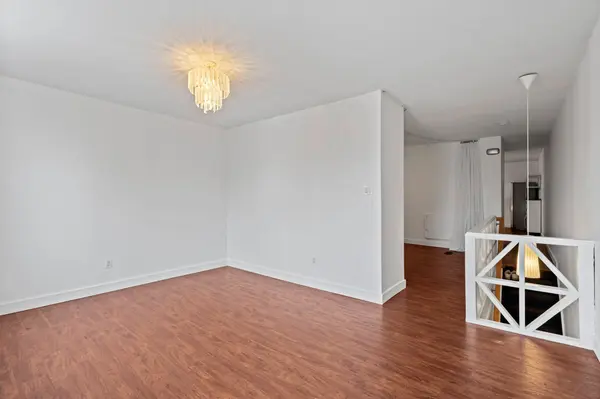 378 Booth ST, West Centre Town, ON K1R 7K6