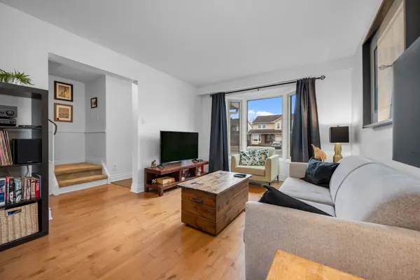 6289 Vorlage DR, Orleans - Convent Glen And Area, ON K1C 2E4