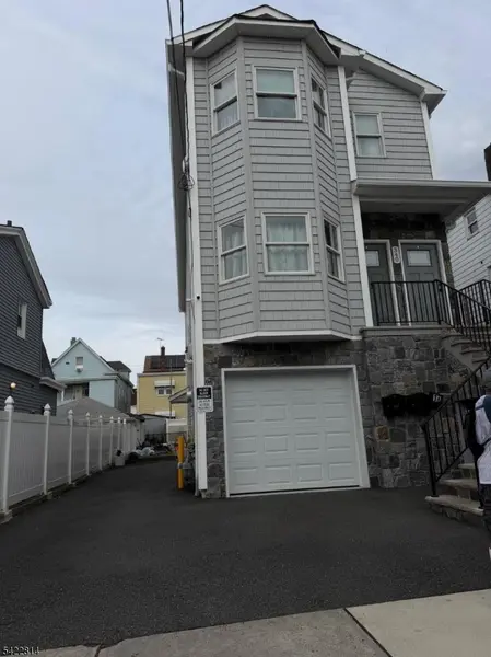 340-PT342 E 19Th St, Paterson City, NJ 07524