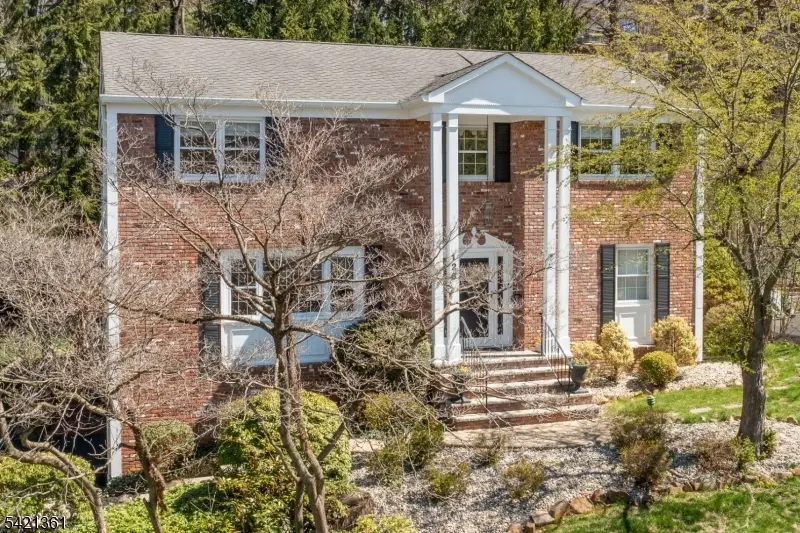 126 Wentworth Dr, Berkeley Heights Twp., NJ 07922