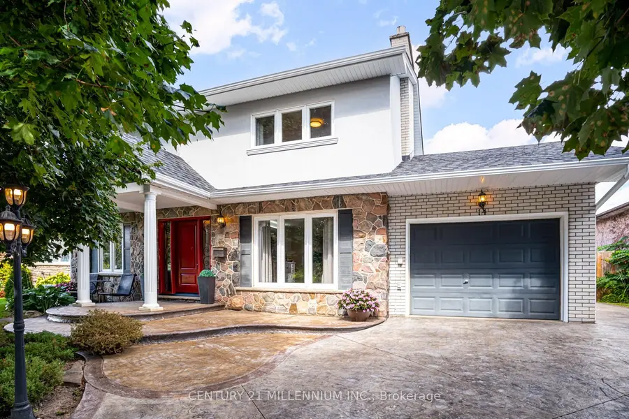 14 Greystone CRES, Brampton, ON L6Y 2B3