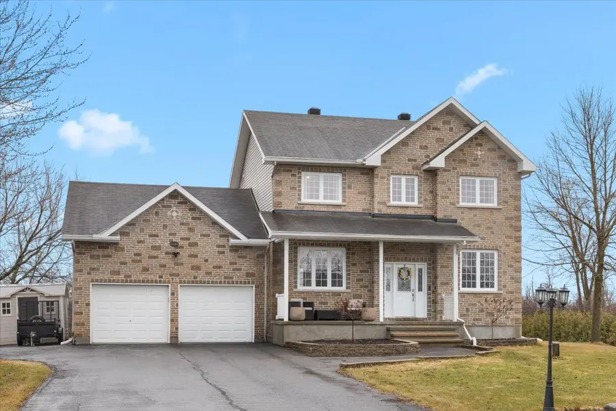 8044 Craig Farm DR, Greely - Metcalfe - Osgoode - Vernon And Area, ON K0A 2P0