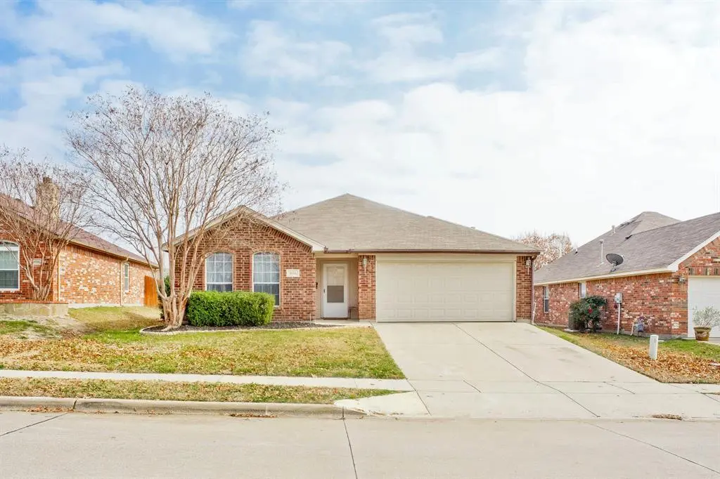 6112 Tilapia Drive, Fort Worth, TX 76179