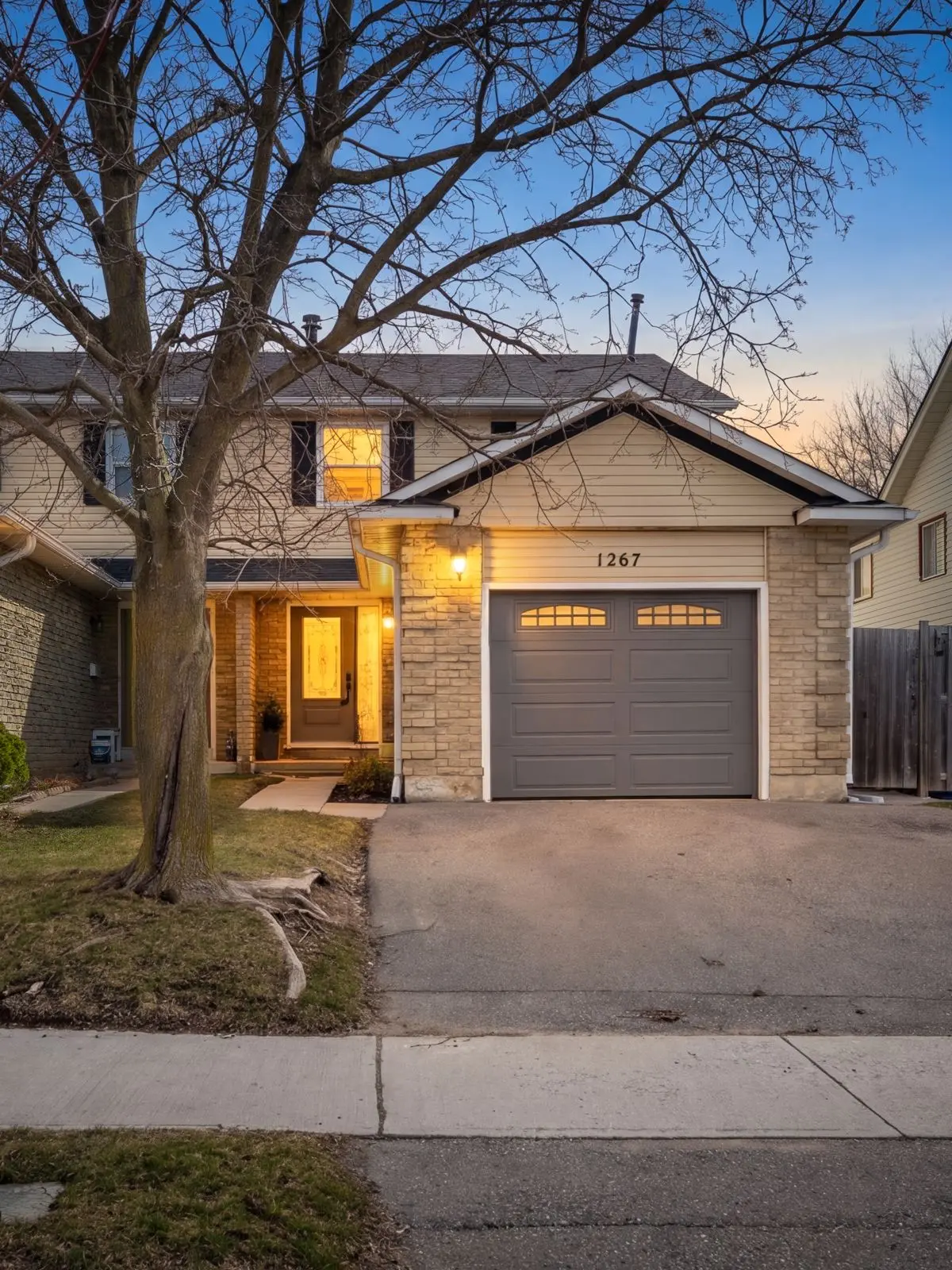 1267 Northbrook ST, Oshawa, ON L1G 7M5