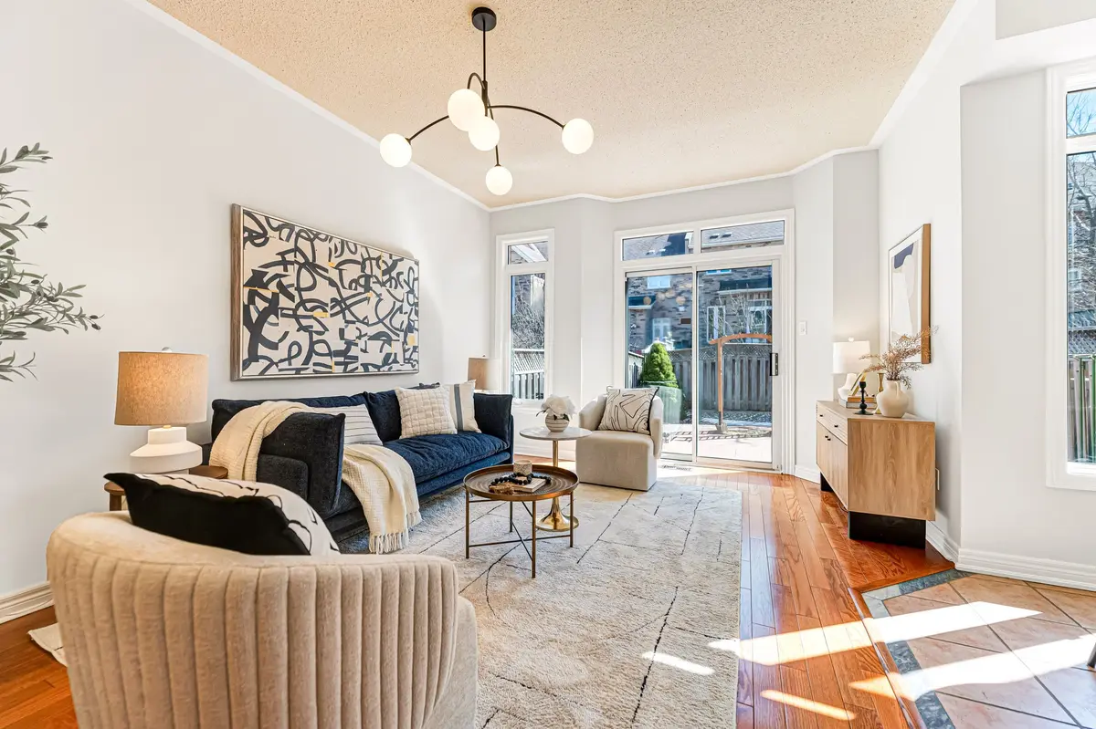 27 Copperstone CRES, Richmond Hill, ON L4S 2C5