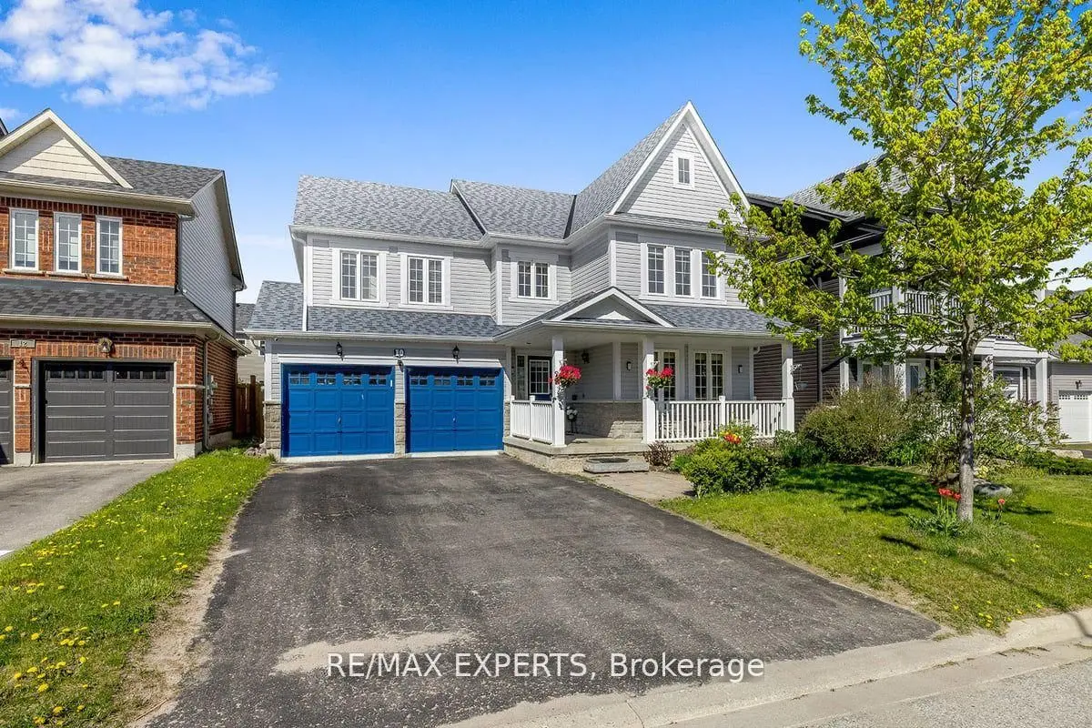 10 Snowden AVE, Barrie, ON L4M 7H3