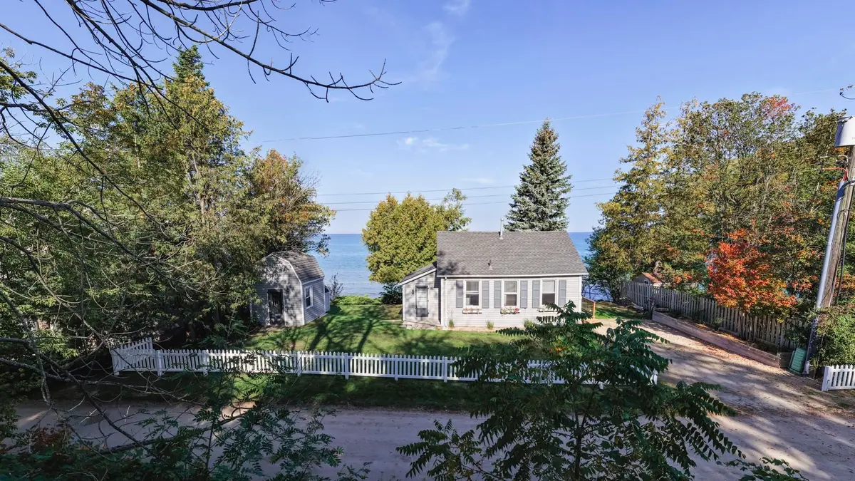 264 Goderich ST N, Kincardine, ON N2Z 2K3