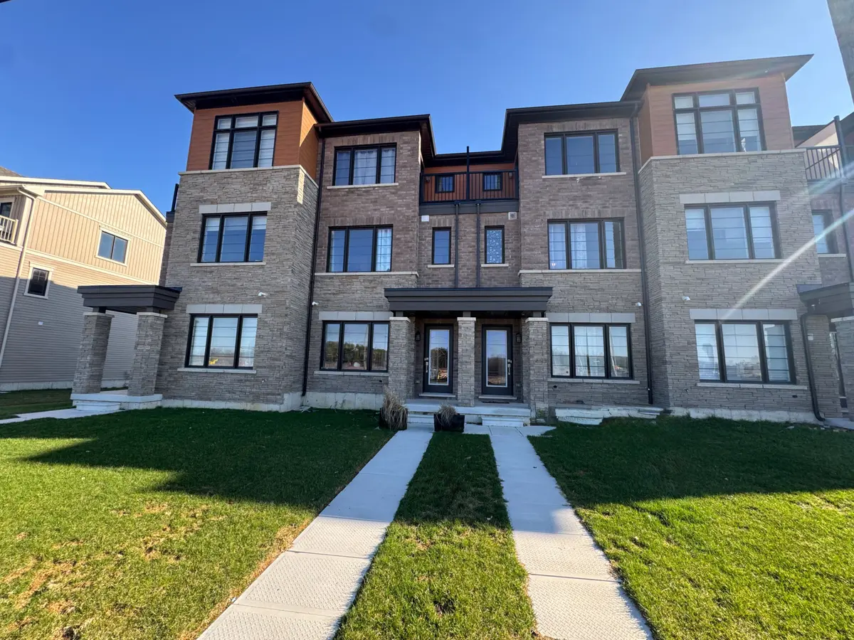 105 Melody LN, Thorold, ON L3B 0L4